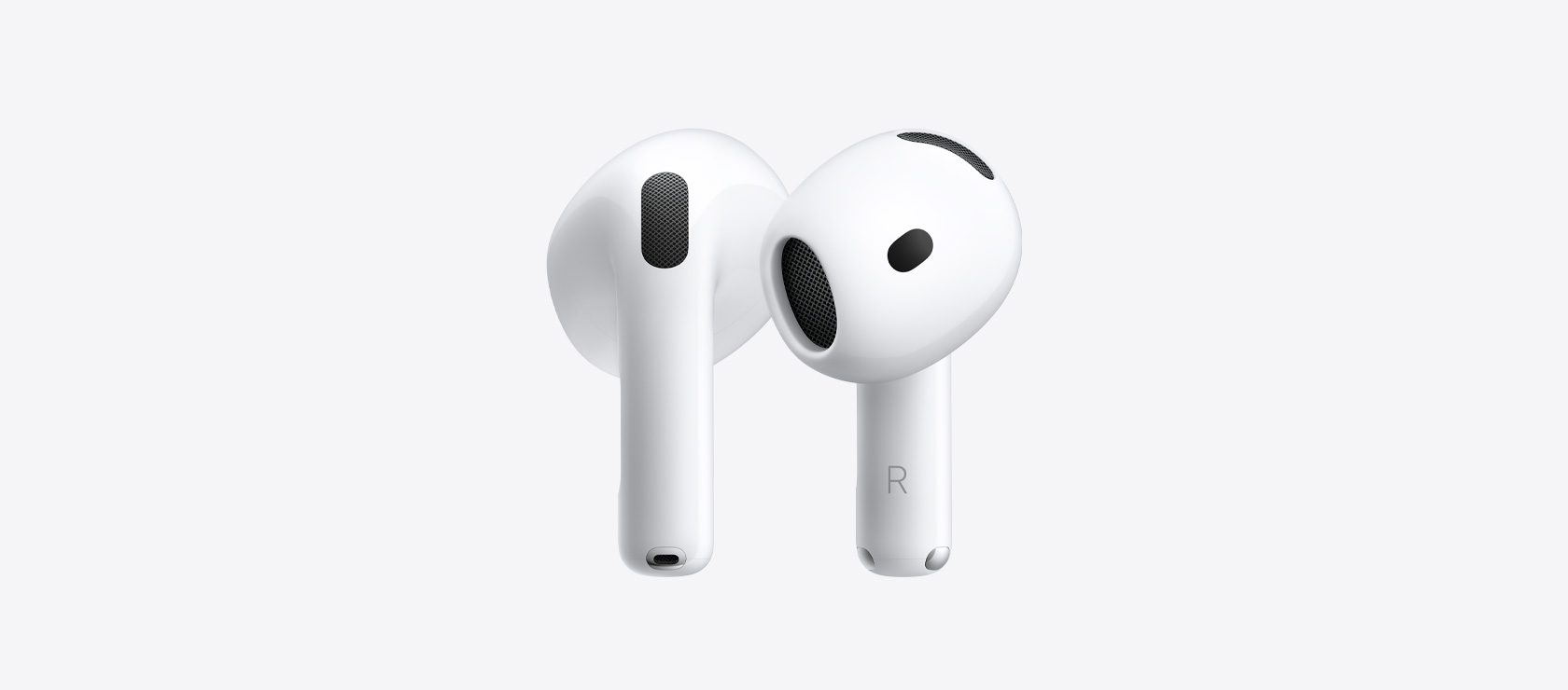 AirPods 5: kablosuz kulaklık, beyaz renk, oval şekil, iç kısmında akustik hoparlör örgüsü bulunan kulaklık ucu, gümüş rengi şarj konnektörüne sahip kısa alt uç, sol ve sağ tarafı gösteren harfler