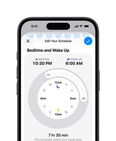 iPhone, aplikasi Kesehatan terbuka ke jadwal tidur, waktu tidur diatur pukul 22.30, waktu bangun diatur pukul 06.00, tombol waktu radial di tengah layar, target tidur 7 jam 30 menit tercapai